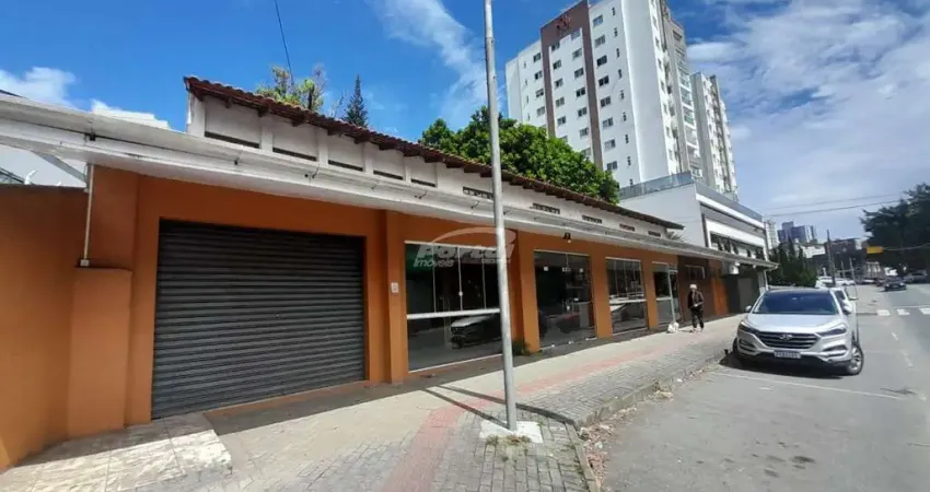 Loja térrea disponível para locação no bairro velha, em blumenau/sc.