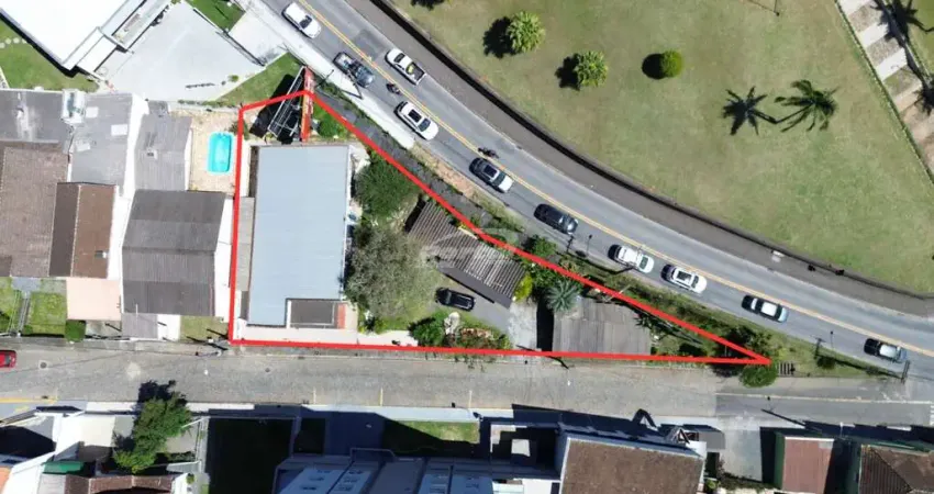 Casa disponível para locação no bairro velha, próximo a vila germânica – blumenau/sc