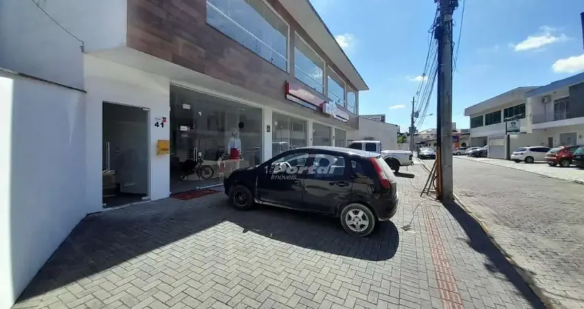 Sala comercial disponível para locação no bairro sete de setembro – gaspar/sc