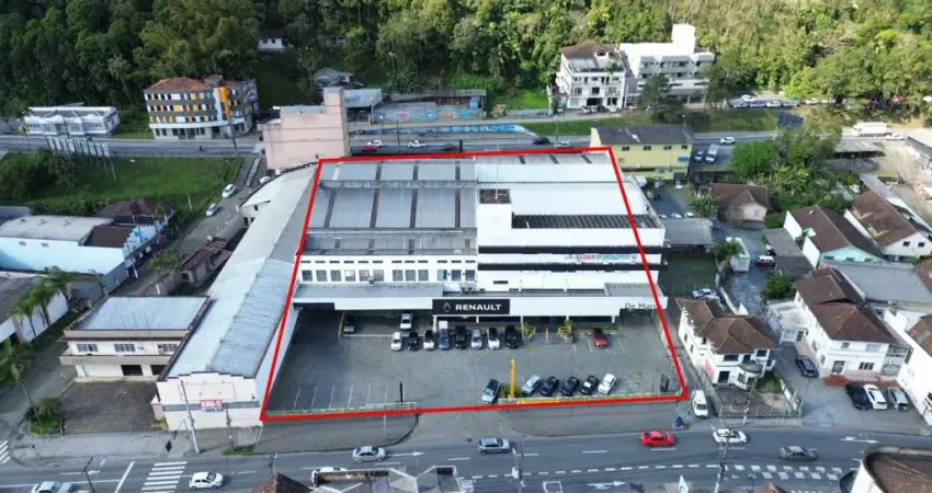 Loja térrea para locação no bairro victor konder em blumenau!