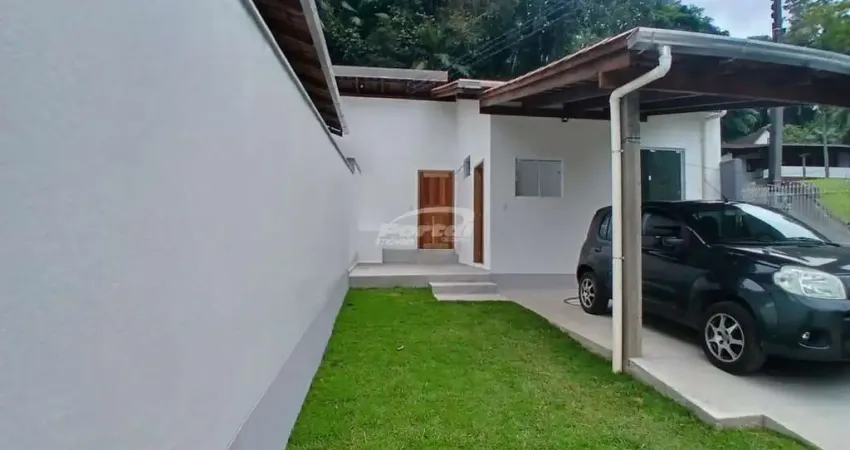 Casa com 2 quartos para alugar na Rua Araras, 572, Velha, Blumenau