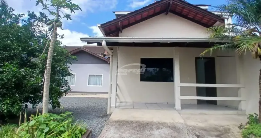 Casa residencial, disponível para locação no bairro itoupava seca, blumenau sc