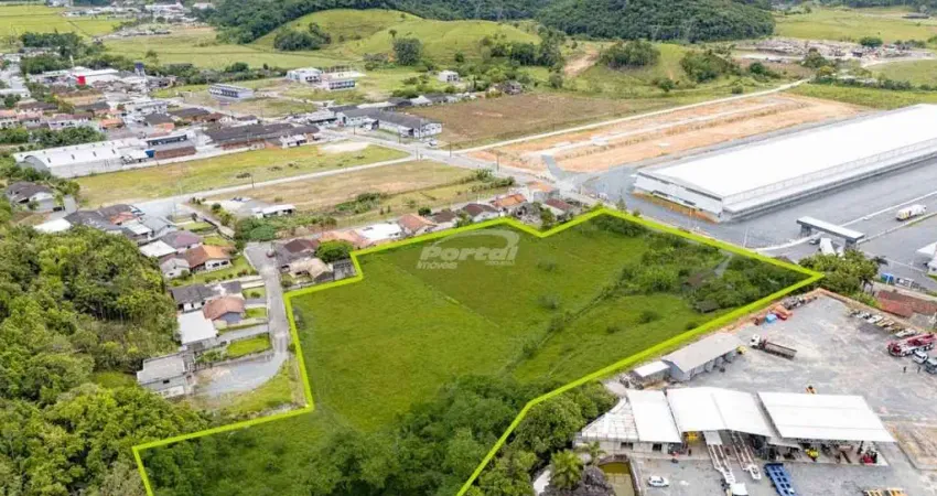 Terreno ideal para construção de galpão no bairro belchior alto - gaspar/sc