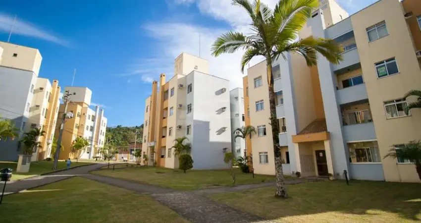 Apartamento com 3 quartos para alugar na Rua Johann Ohf, 1501, Água Verde, Blumenau