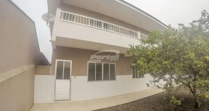 Apartamento no centro de bal. piçarras com 2 quartos. (cód. 8031);