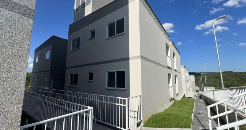 Apartamento NOVO no bairro Fortaleza Alta com fácil acesso ao Centro de Blumenau/SC