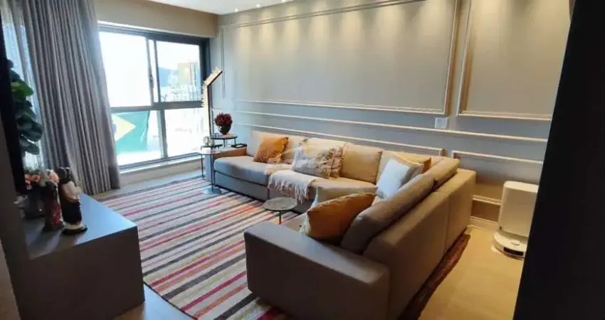 Apartamento de Luxo no Edifício New York – 60 metros do Mar em Balneário Camboriú