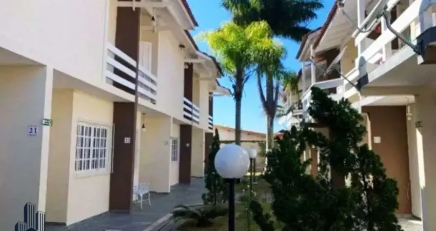 Casa à venda em Caraguatatuba/SP no Capricórnio com 77m²