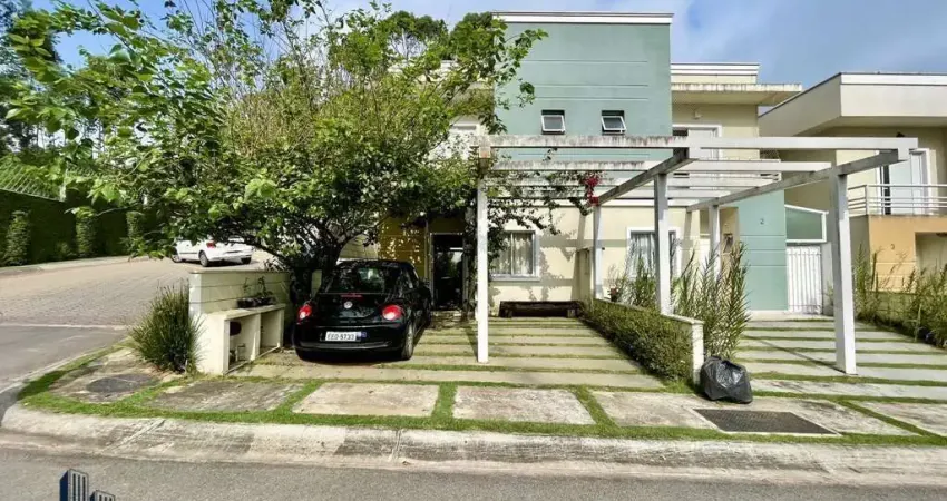 Condomínio Quebec Ville - Condomínio Quebec Ville - Casa 01 - 3 dormitórios / 1 suíte, com lazer completo!