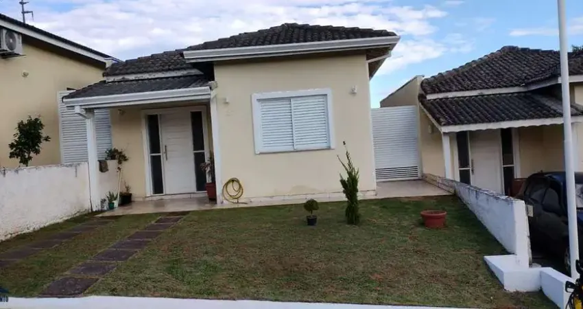 Residencial Oásis - Casa térrea e isolada à venda em Vargem Grande Paulista/SP no condomínio Óasis 89m²