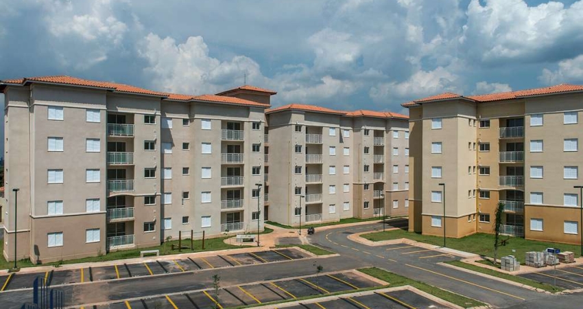 Condomínio Bosques Da Vila - Apartamento à venda em Cotia/SP no Jardim Petrópolis no Condomínio Bosques da Vila com 74m²