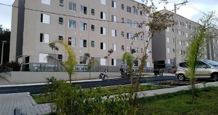 Condomínio Conquista Cotia - Apartamento térreo à venda em Cotia/SP na Chácara Vista Alegre no condomínio Conquista Cotia com 44m²