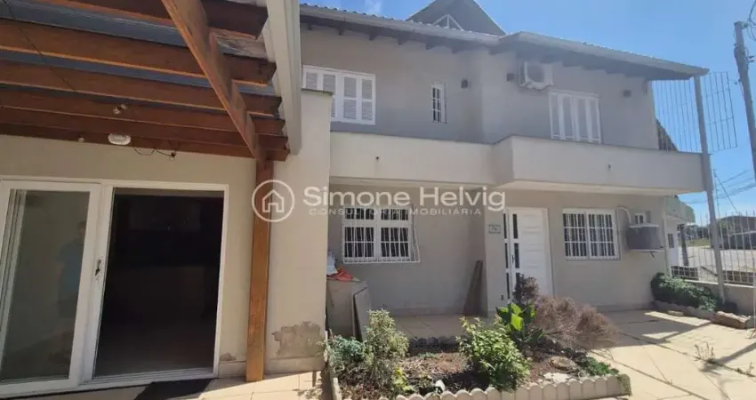 Casa com 2 quartos à venda na Avenida Vasco Alves Pereira, 790, Morada da Colina, Guaíba
