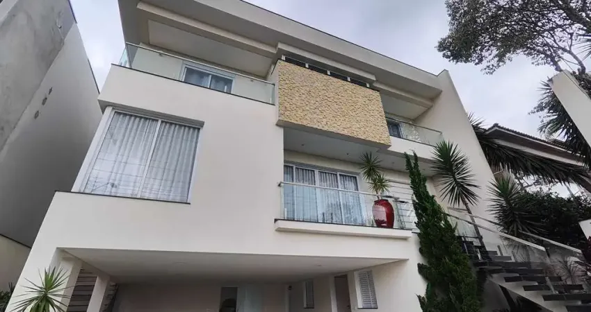Casa em condomínio fechado com 4 quartos à venda na Avenida Omar Daibert, 1, Parque Terra Nova II, São Bernardo do Campo