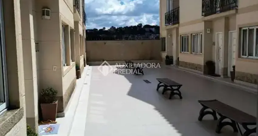 Casa 3 dormitórios em Condomínio fechado no Nova Petrópolis