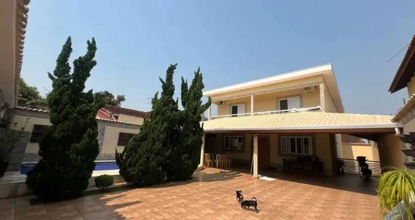 Casa com 5 quartos, Flórida, Praia Grande - R$ 1.8 mi, Cod: 3085