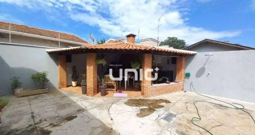 Casa a venda no bairro Nova Piracicaba, Piracicaba/SP.
