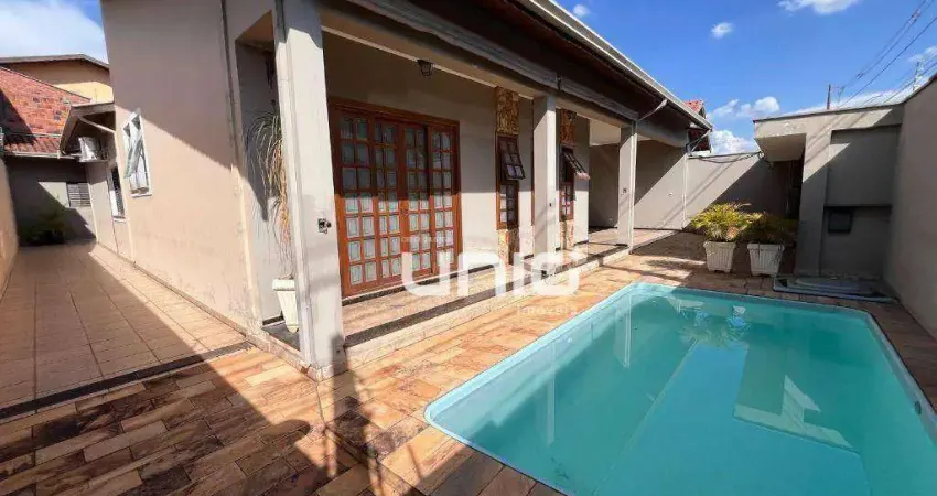 Casa com 3 dormitórios à venda, 212 m² por R$ 1.030.000,00 - Nova Piracicaba - Piracicaba/SP