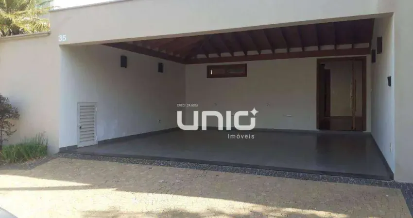Casa assobrada disponível para locação e venda, no Condomínio Água Viva, localizado no bairro Jardim Caxambu, em Piracicaba/SP.