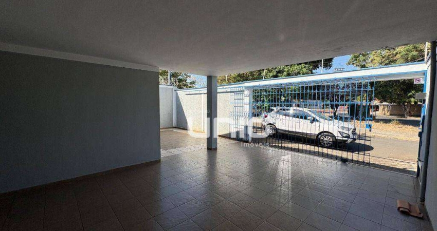 Casa residencial para alugar no bairro Dois Córregos em Piracicaba.