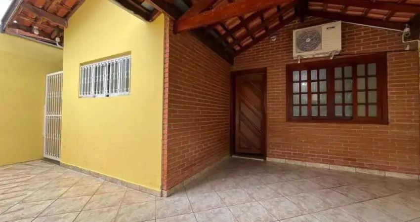 Casa com 3 quartos à venda na Rua Sargento José Carlos Ribeiro, 225, Jardim Astúrias I, Piracicaba