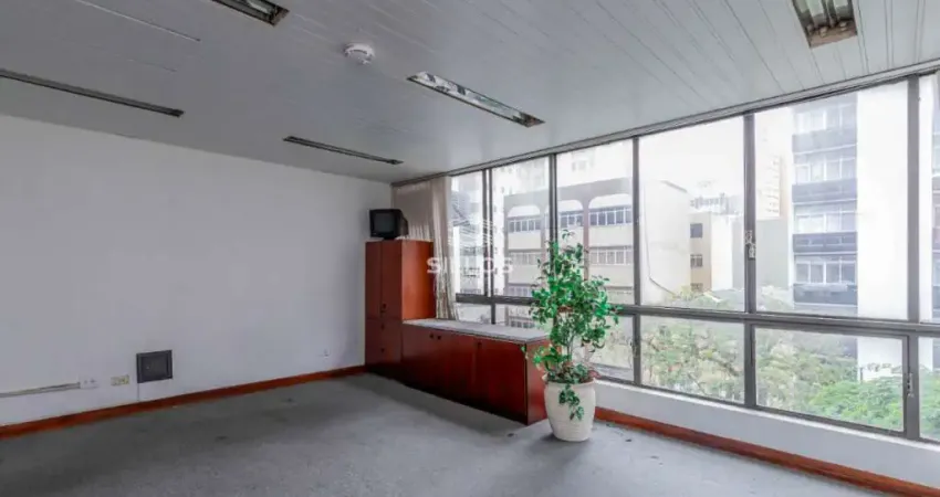 Sala comercial para alugar com 69 m² no Centro de Curitiba