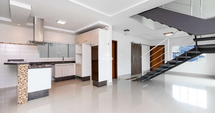 Casa para locação com 4 quartos em Vista Alegre em Curitiba