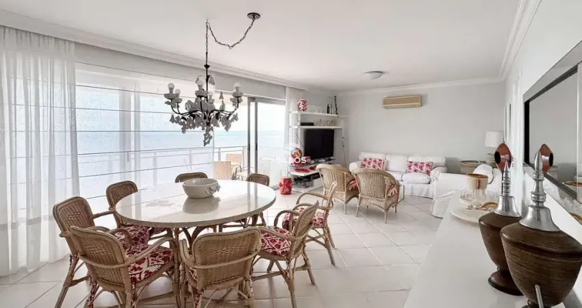 Apartamento à venda com 3 quartos, de frente ao mar, em caiobá, matinhos/pr