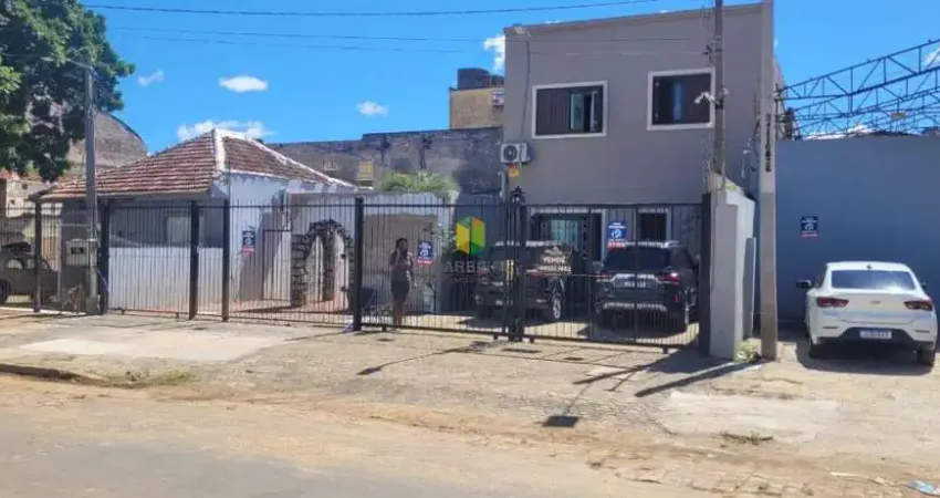 Casa com 5 quartos, 8 vagas e 300m² para vender por r$ 1.144.000