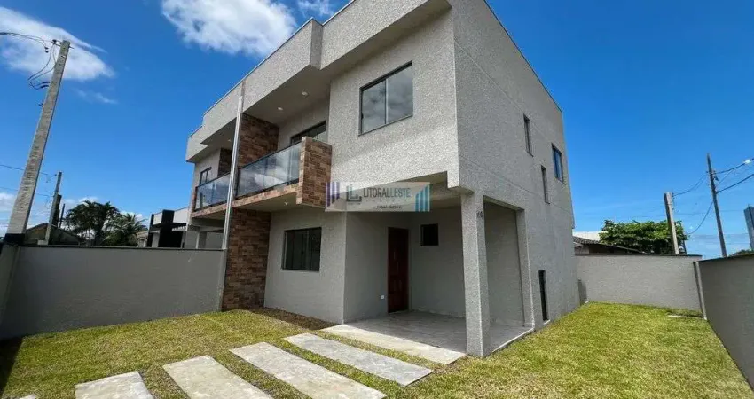 BELEZA, REQUINTE E EXCLUSIVIDADE- SOBRADO A 100 METROS DO MAR COM QUINTAL.