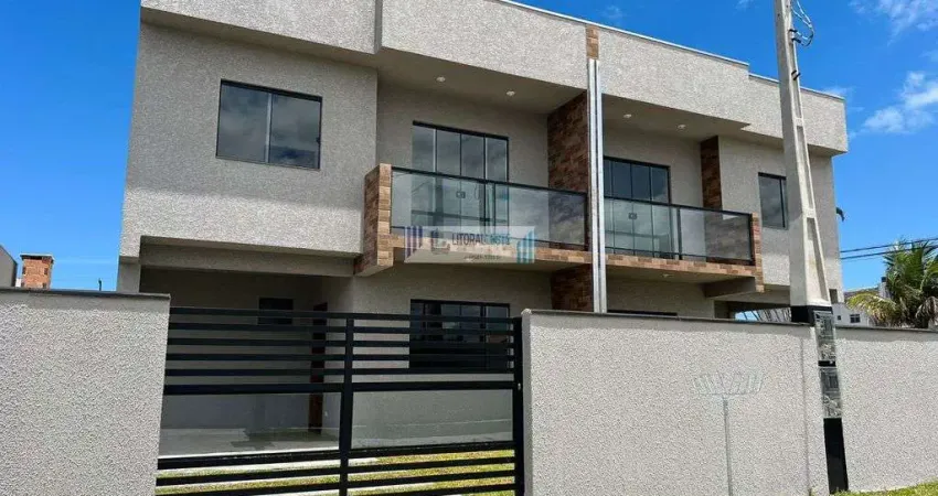 Beleza, requinte e exclusividade- sobrado a 100 metros do mar com quintal.