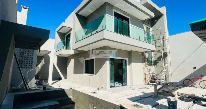 Sobrado Novo Alto Padrão - 3 dormitórios/suíte e piscina, com amplo terreno.