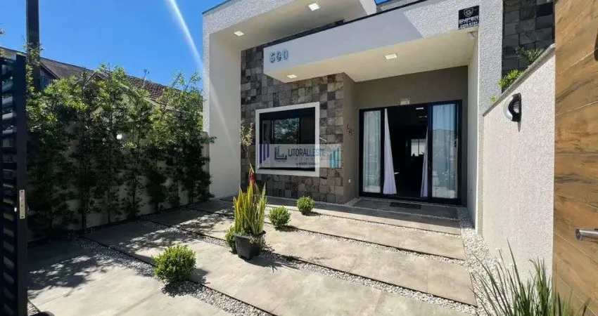 Linda residência mobiliada - 3 dormitórios sendo uma suíte - com piscina.