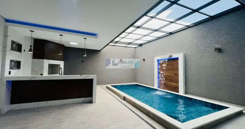 Lindo triplex com sistema alexa - alto padrão- 3 suítes- poucos passos da praia.