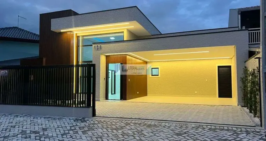 Exclusiva residência smart-home contendo 3 suítes - á poucos passos da praia.