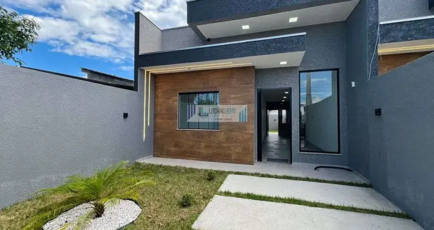 Residência nova com excelente acabamento - 3 dormitórios /suíte - Próxima ao mar