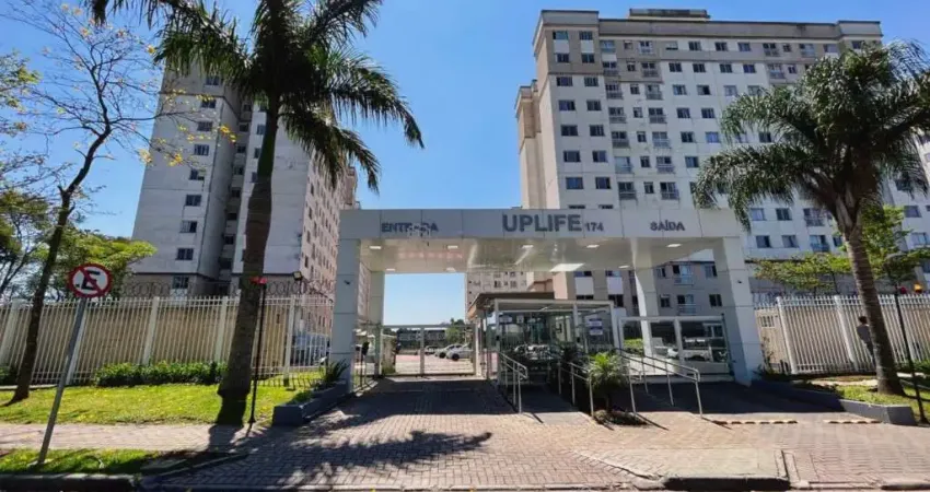 Apartamento com 2 quartos para alugar na Rua Reinaldo Stocco, 174, Pinheirinho, Curitiba