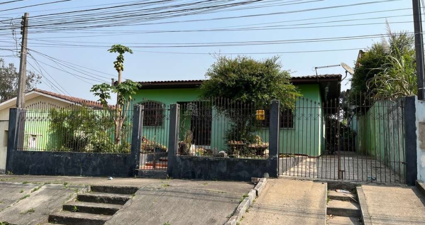 Casa Residencial com 3 quartos  à venda, 140.00 m2 por R$495000.00  - Afonso Pena - Sao Jose Dos Pinhais/PR