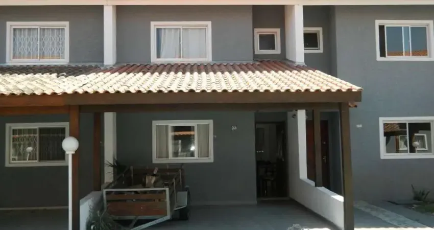 Sobrado com 3 quartos  à venda, 124.75 m2 por r$450000.00  - uberaba - curitiba/pr