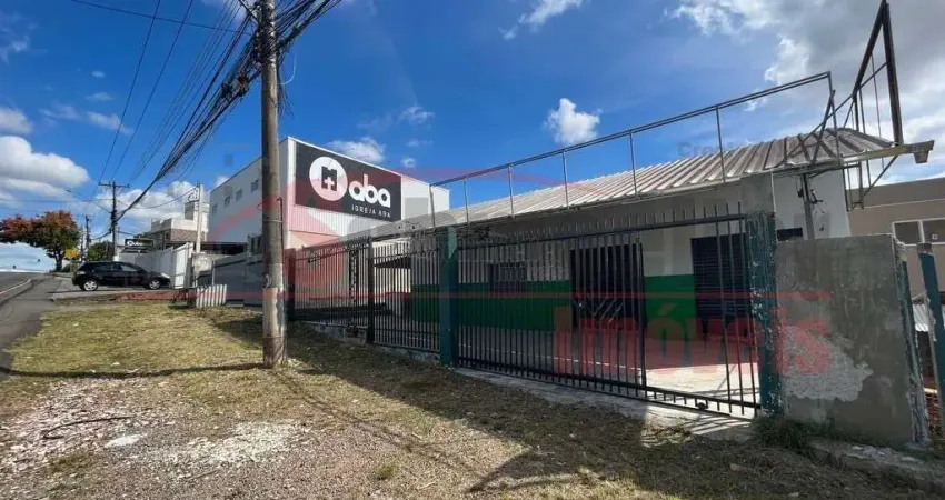 Casa Residencial com 2 quartos  para alugar, 94.00 m2 por R$1490.00  - Xaxim - Curitiba/PR