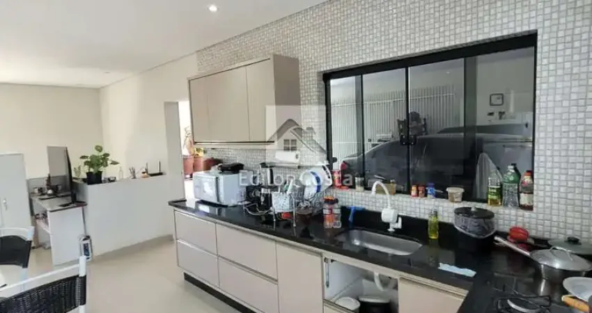 Casa com 2 quartos à venda na Rua Manoel Carvalho, 354, Roça Grande, Colombo