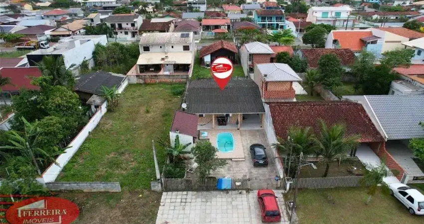 Casa com 3 quartos à venda na Avenida Capanema, 20, Coroados, Guaratuba