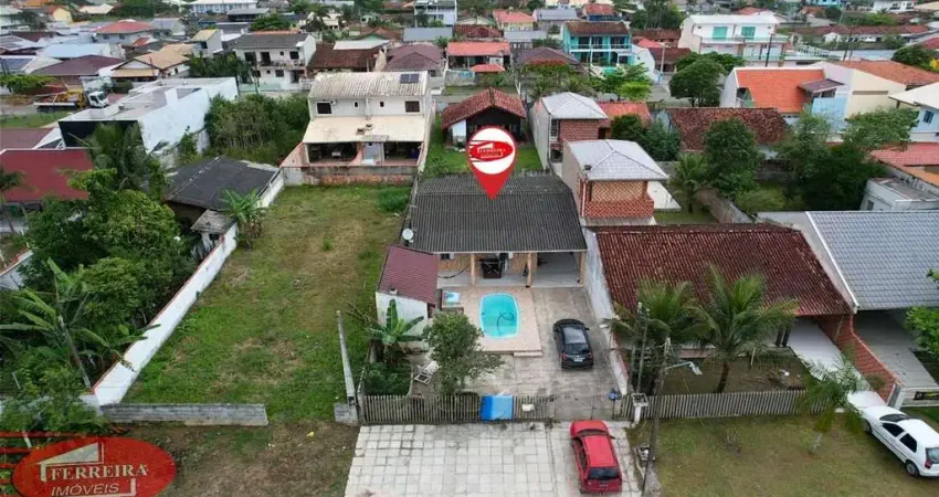 Casa com 3 quartos à venda na Avenida Capanema, 20, Coroados, Guaratuba