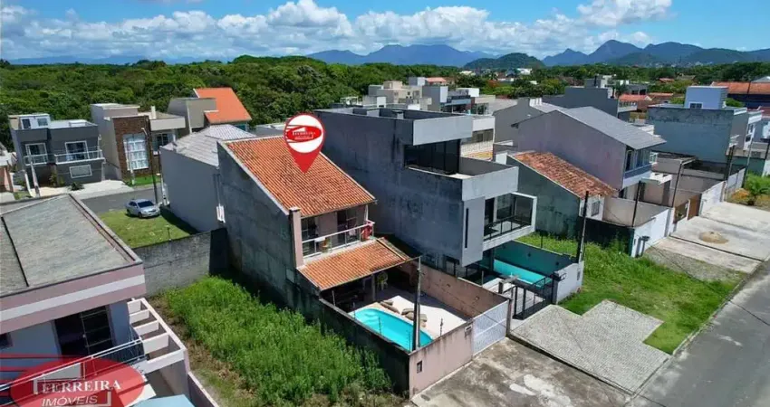 Casa com 3 quartos à venda na Avenida Vinte e Nove de Abril, Estoril, Guaratuba