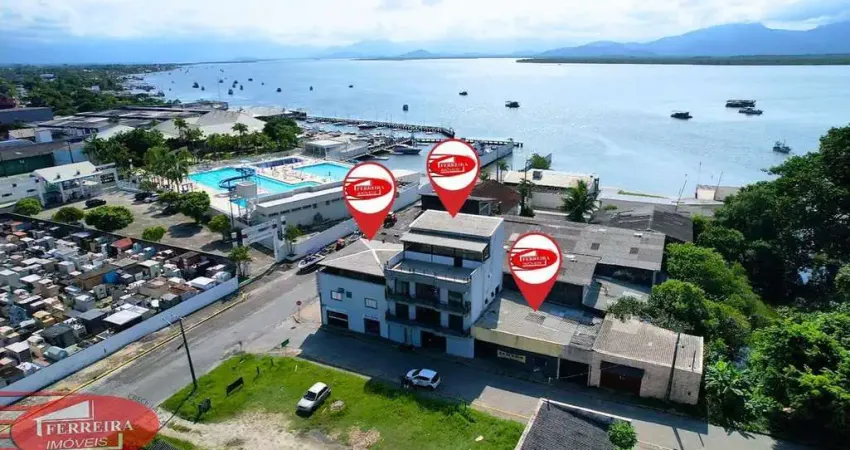 Casa à venda na Avenida Ponta Grossa, 69, Centro, Guaratuba