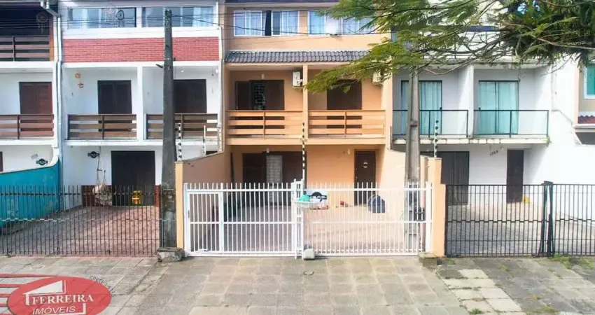 Casa com 3 quartos à venda na Rua José Bonifácio, 1359, Centro, Guaratuba