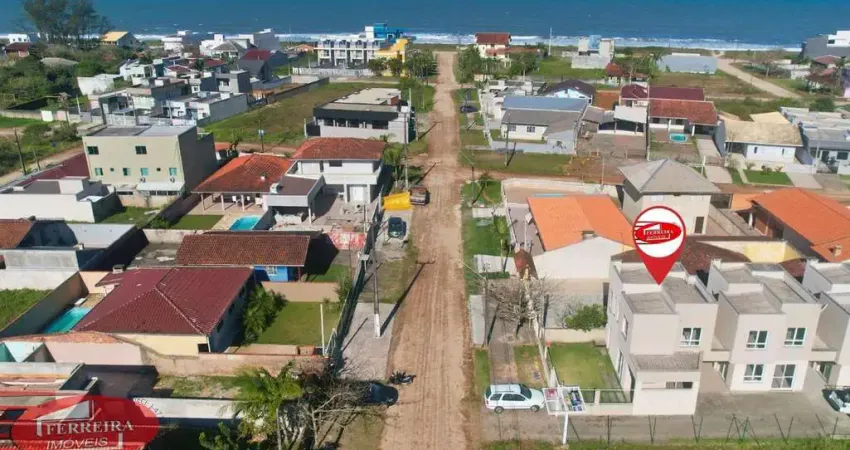 Casa com 2 quartos à venda na Avenida Curitiba, Coroados, Guaratuba