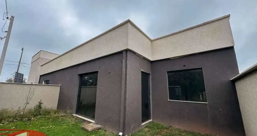 Casa com 3 quartos para alugar na Rua Cornélio Kloster, 920, Nereidas, Guaratuba