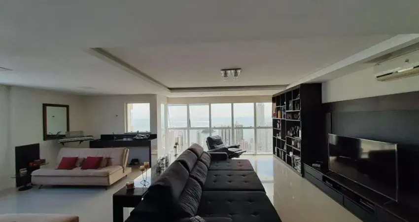 EDGAR WEGNER - COBERTURA PLANA COM VISTA 360º DE BALNEÁRIO CAMBORIÚ