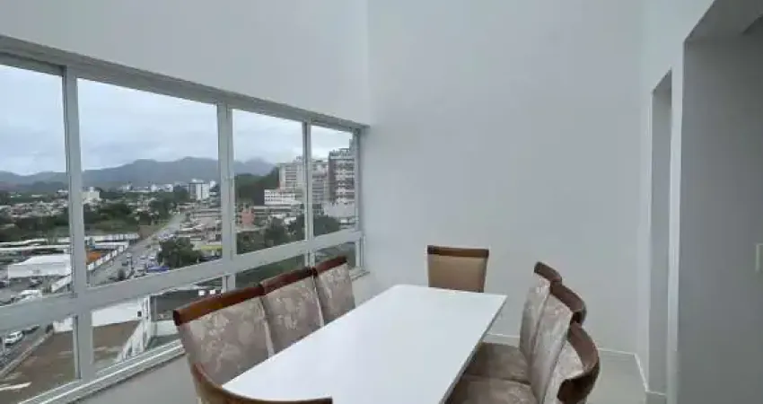COBERTURA COM 02 SUÍTES PRÓXIMO À BALNEÁRIO CAMBORIÚ